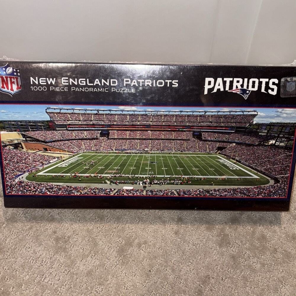 Masterpieces NFL New England Patriots Stadium Panoramic 1000 Puzzle NEW